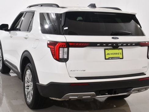 New 2026 Ford Explorer Active w/ Active Comfort Package AWD/4WD image 14