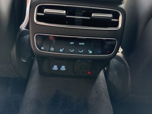 New 2026 Genesis GV70 3.5T Sport Prestige AWD/4WD image 18