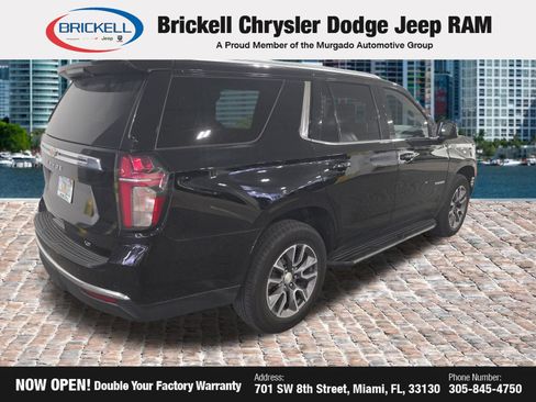 Used 2022 Chevrolet Tahoe LT w/ Luxury Package RWD image 12