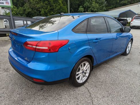 Used 2015 Ford Focus SE image 3