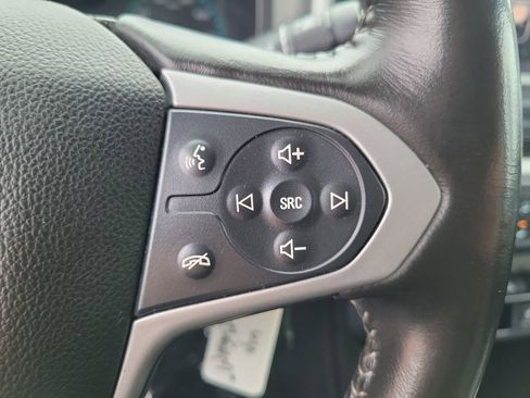 Used 2015 Chevrolet Colorado LT w/ Luxury Package image 6