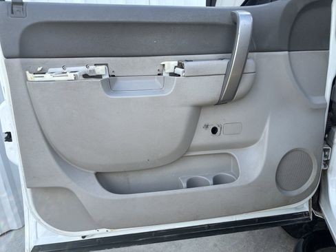 Used 2014 GMC Sierra 2500 W/T image 10