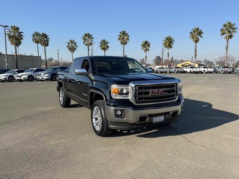 Used 2015 GMC Sierra 1500 SLT w/ SLT Crew Cab Value Package image 3