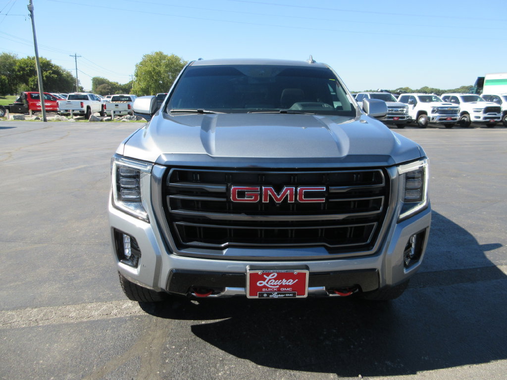Certified 2024 GMC Yukon AT4 w/ Technology Package AWD/4WD image 13