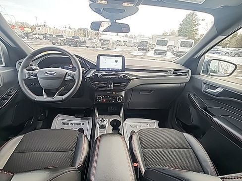 Used 2025 Ford Escape ST-Line Select image 13