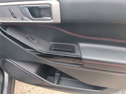 Certified 2022 Ford Explorer ST-Line image 39