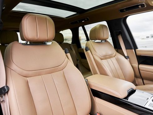 Used 2023 Land Rover Range Rover SE AWD/4WD image 38