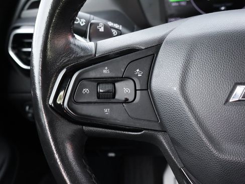 Used 2022 Chevrolet Bolt EUV Premier image 23