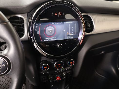 Used 2023 MINI Cooper 4-Door Hardtop FWD image 5