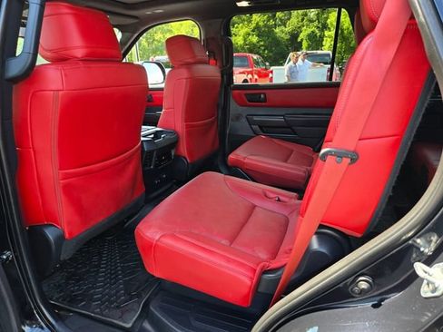 Used 2024 Toyota Sequoia TRD Pro AWD/4WD image 18
