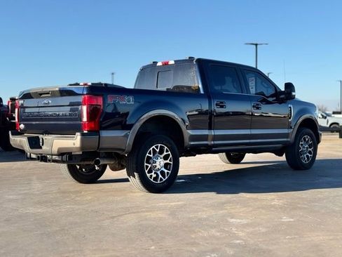 Used 2022 Ford F250 King Ranch w/ FX4 Off-Road Package image 2