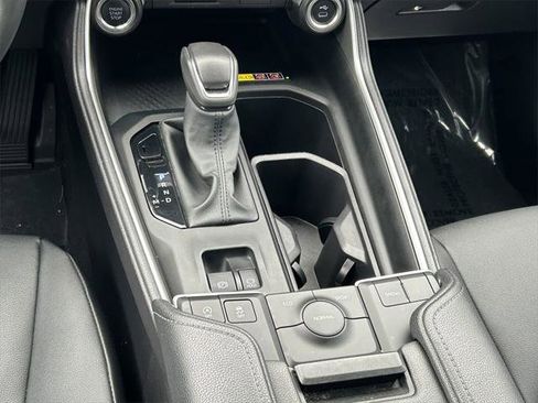 Certified 2025 Toyota Grand Highlander FWD image 21