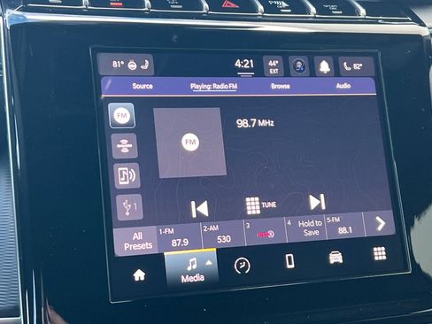 New 2025 Jeep Grand Cherokee Altitude image 16