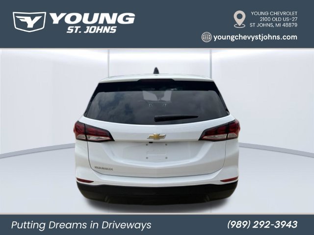 Certified 2024 Chevrolet Equinox LS w/ LS Convenience Package FWD image 4