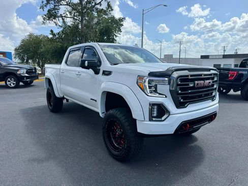 Used 2021 GMC Sierra 1500 AT4 w/ AT4 Premium Package AWD/4WD image 2