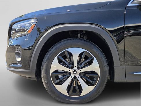 New 2026 Mercedes-Benz GLB 250 image 10