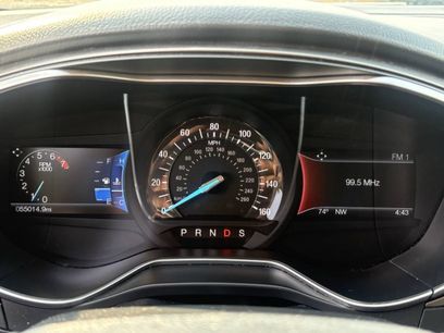 Used 2017 Ford Fusion SE w/ Equipment Group 201A