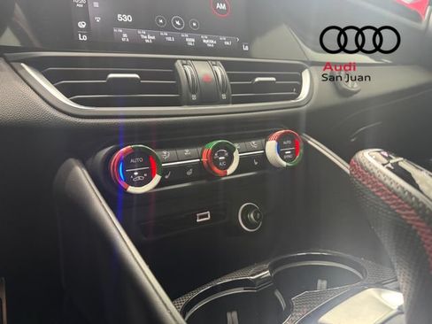 Used 2020 Alfa Romeo Giulia Quadrifoglio RWD image 18