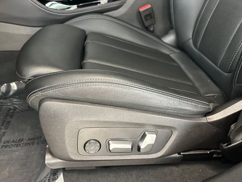Used 2023 BMW X4 xDrive30i w/ M Sport Package image 14