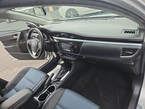 Used 2016 Toyota Corolla S w/ Body Protection Package #1 FWD image 14