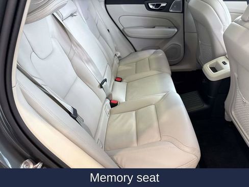 New 2026 Volvo XC60 T8 Ultra image 12