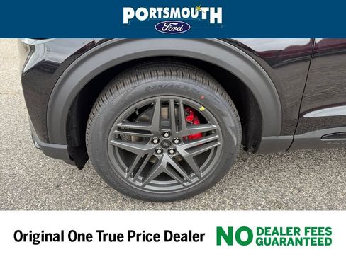 New 2026 Ford Explorer ST w/ Sun And Sound Package AWD/4WD image 33