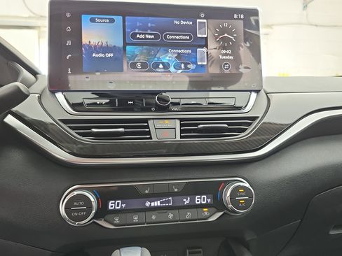 New 2025 Nissan Altima 2.5 SR w/ SR Premium Package image 19