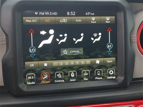 Certified 2022 Jeep Wrangler Unlimited Sahara image 19