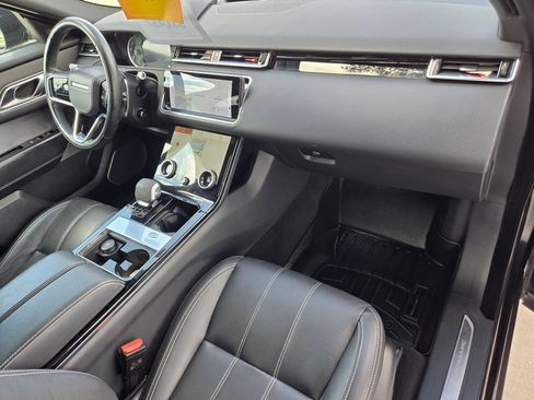 Used 2021 Land Rover Range Rover Velar R-Dynamic S AWD/4WD image 25