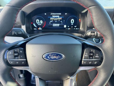 New 2026 Ford Explorer ST-Line w/ ST-Line Street Pack image 16