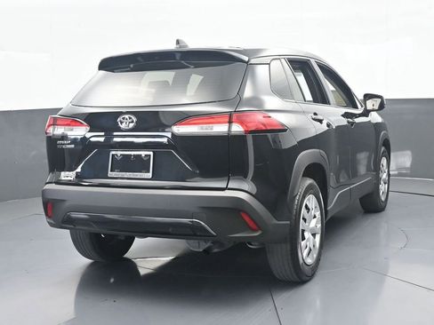 Used 2022 Toyota Corolla Cross L FWD image 5