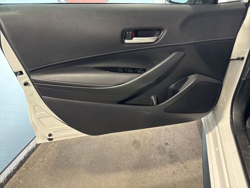 Used 2022 Toyota Corolla SE FWD image 30