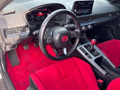 Certified 2024 Honda Civic Type R image 16