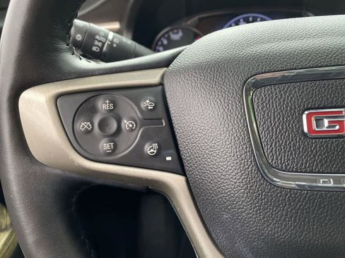 Used 2018 GMC Acadia Denali w/ Technology Package AWD/4WD image 20