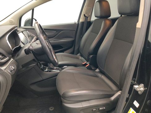 Used 2018 Buick Encore Preferred FWD image 17