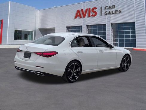 Used 2025 Mercedes-Benz C 300 Sedan image 6