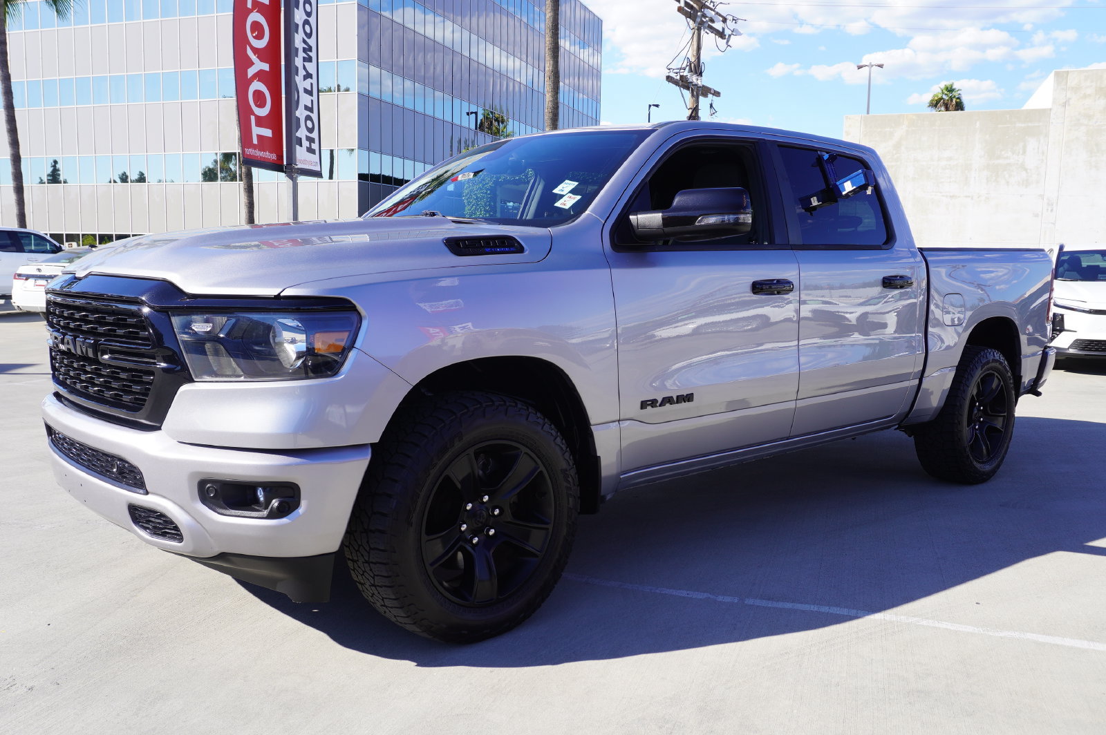Used 2023 RAM 1500 Big Horn AWD/4WD image 4