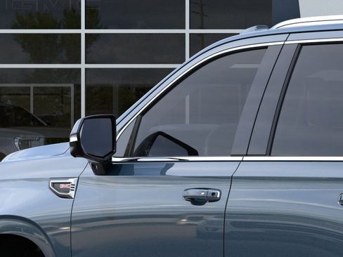 New 2026 GMC Yukon Denali image 12