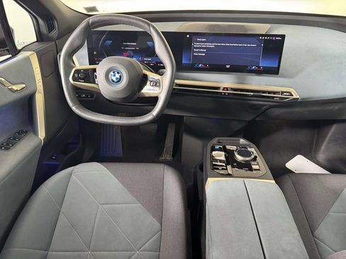 Used 2023 BMW iX xDrive50 w/ BMW I Signature Blue Package AWD/4WD image 5