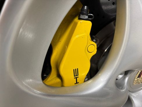 Used 2004 Porsche 911 Turbo AWD/4WD image 27