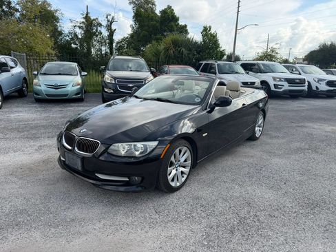 Used 2011 BMW 328i Convertible RWD image 16