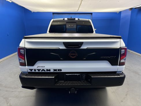 Used 2023 Nissan Titan PRO-4X w/ Pro-4x Convenience Package AWD/4WD image 6