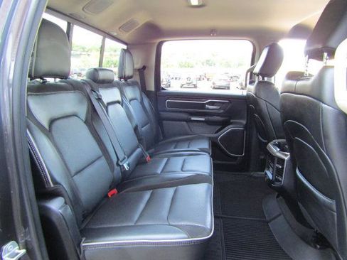 Used 2020 RAM 1500 Laramie image 17