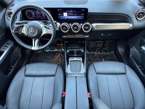 Certified 2026 Mercedes-Benz GLB 250 4MATIC image 12