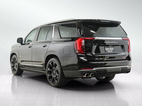 Used 2025 GMC Yukon Denali w/ Denali Reserve Package AWD/4WD image 3