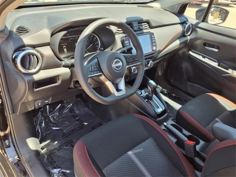 New 2025 Nissan Versa SR w/ Trunk Package image 12