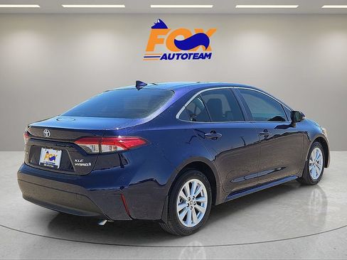 Used 2024 Toyota Corolla XLE FWD image 4