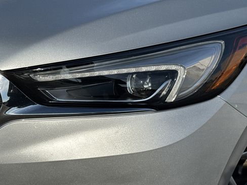 Used 2020 Buick Enclave Essence w/ Sound and Sites Package image 6