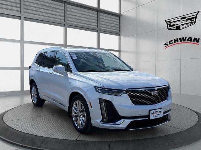 Used 2020 Cadillac XT6 Premium Luxury AWD/4WD image 2