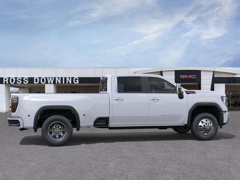 New 2026 GMC Sierra 3500 Denali Ultimate AWD/4WD image 5
